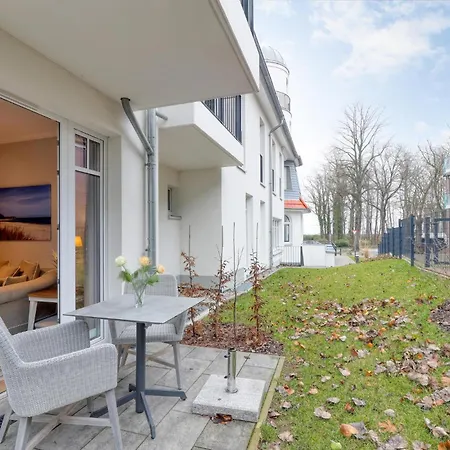 Baltischer Hof 69 *